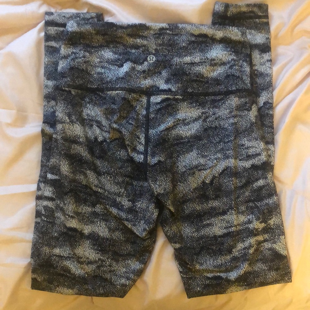 Lululemon leggings